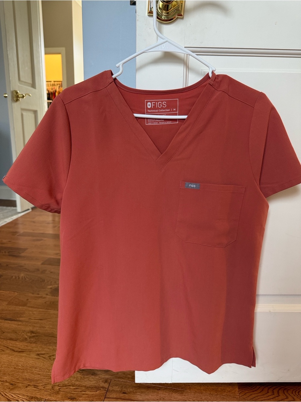 FIGS women’s scrub set in Terracotta Red